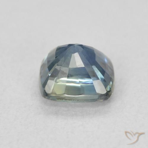Zafiro Azul marino natural de 0.82 ct, Forma Cojín, VS