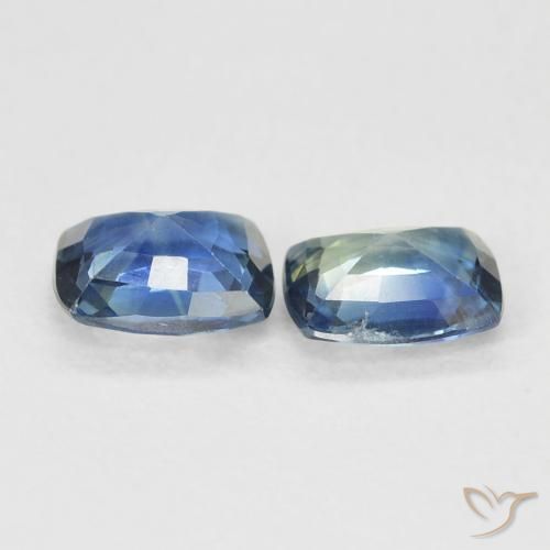 Gemas de Zafiro Verde azul medio natural de 1.31 ct, Forma Cojín, VS