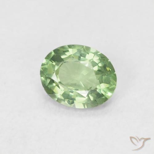 Zafiro Verde claro natural de 0.40 ct, Ovalada, VVS-VS