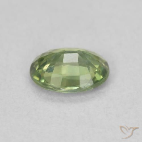 Zafiro Verde pera natural de 0.47 ct, Ovalada, VVS