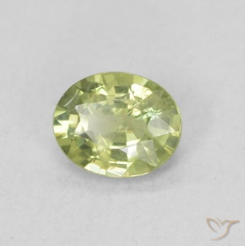 Zafiro Verde bosque cálido natural de 0.43 ct, Ovalada, VS