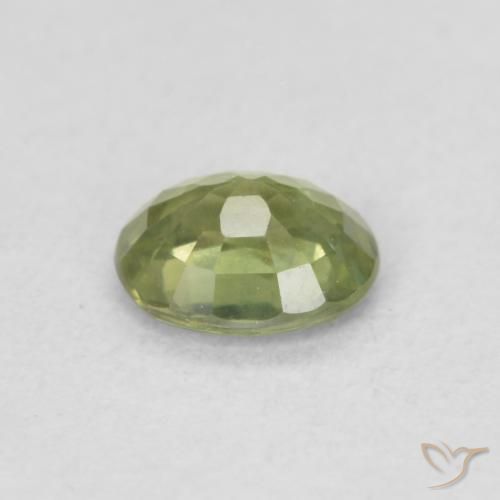 Zafiro Verde claro natural de 0.46 ct, Ovalada, VS