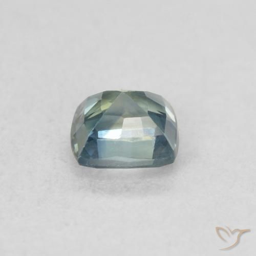 Zafiro Azul verdoso natural de 0.44 ct, Forma Cojín, VS