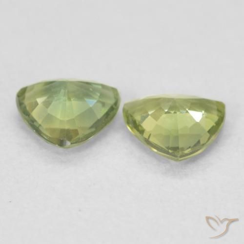 Gemas de Zafiro Verde terroso pálido natural de 0.67 ct, Trillón, VVS-VS