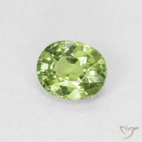 Zafiro Verde pera natural de 0.48 ct, Ovalada, VVS