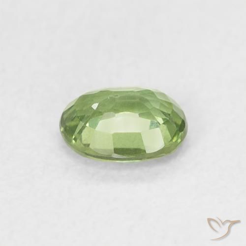 Zafiro Verde medio natural de 0.50 ct, Ovalada, VS