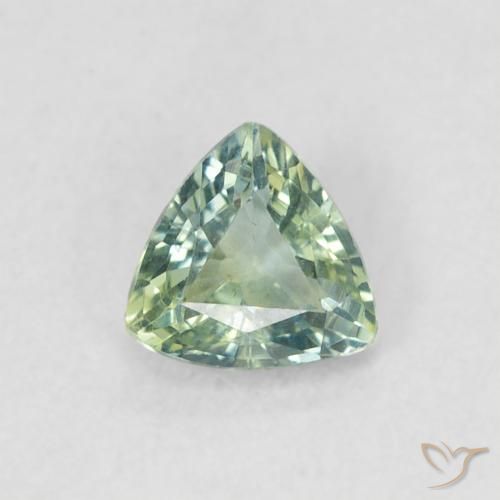 0.50ct Natural Medium Light Green Zafiro, Trillón, VVS-VS
