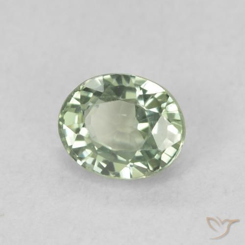 Zafiro Verde pálido natural de 0.59 ct, Ovalada, VVS-VS