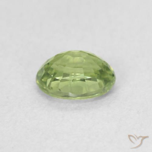 Zafiro Verde cálido natural de 0.44 ct, Ovalada, VVS-VS