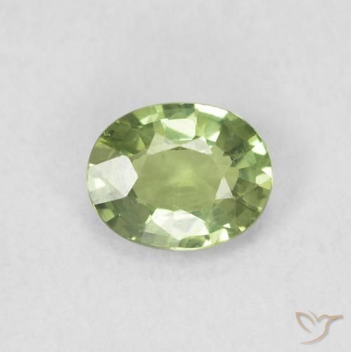 0.39ct Natural Verde cálido Zafiro, Ovalada, VVS-VS