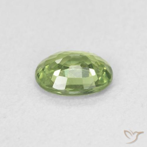 Zafiro Verde cálido natural de 0.39 ct, Ovalada, VVS-VS