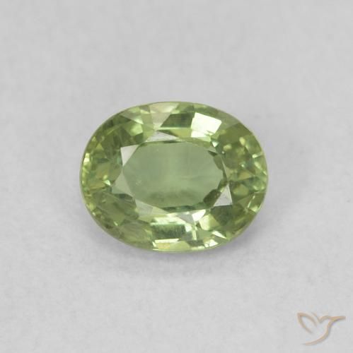 0.45ct Natural Verde cálido Zafiro, Ovalada, VVS-VS