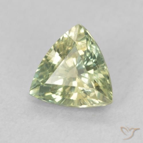 Zafiro Verde cálido natural de 0.74 ct, Trillón, VS