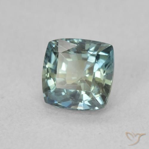 Zafiro Cerceta natural de 0.67 ct, Forma Cojín, VS