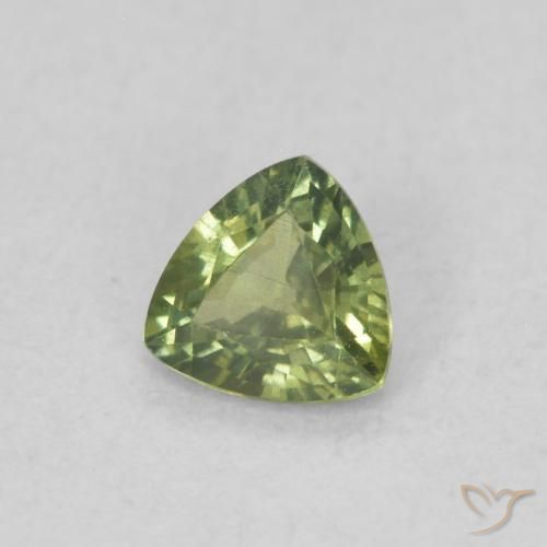 Zafiro Verde amarillento natural de 0.35 ct, Trillón, VVS-VS