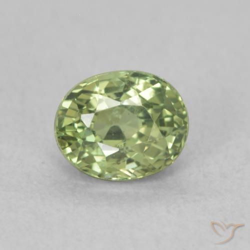 0.66ct Natural Verde medio Zafiro, Ovalada, VVS-VS