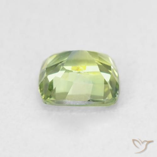 Zafiro Verde medio natural de 0.79 ct, Forma Cojín, VVS