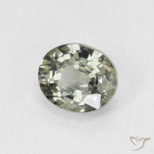 Zafiro Verde cálido natural de 0.66 ct, Ovalada, VVS-VS