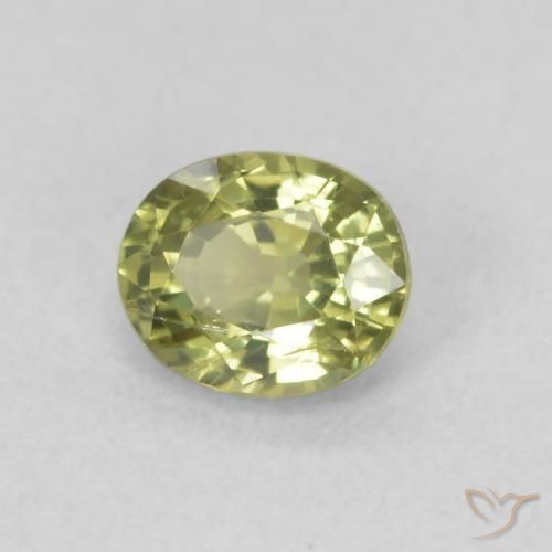 Zafiro Verde Oliva natural de 0.54 ct, Ovalada, VS