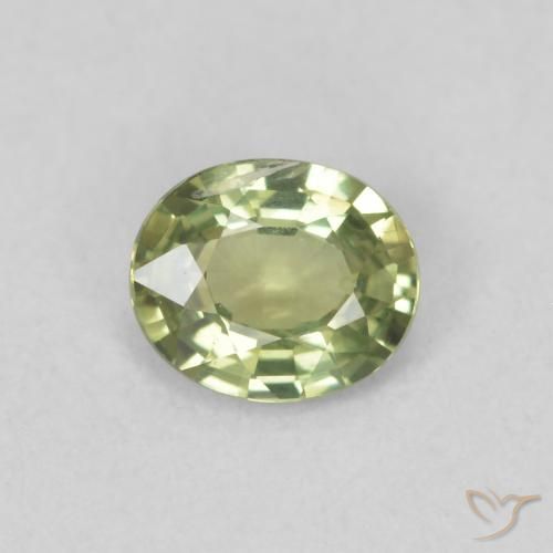 Zafiro Verde medio natural de 0.40 ct, Ovalada, VS