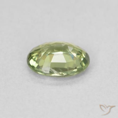 Zafiro Verde medio natural de 0.40 ct, Ovalada, VS