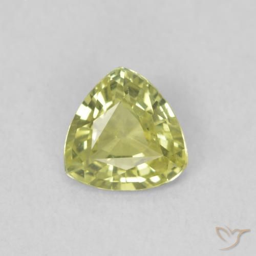 0.37ct Natural Verde Oliva Zafiro, Trillón, VVS