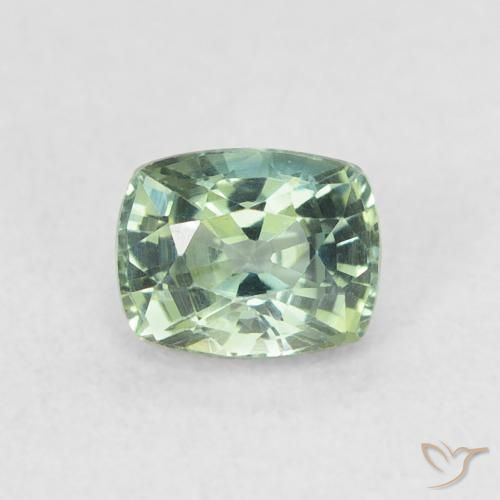 0.68ct Natural Verde terroso Zafiro, Forma Cojín, VVS-VS