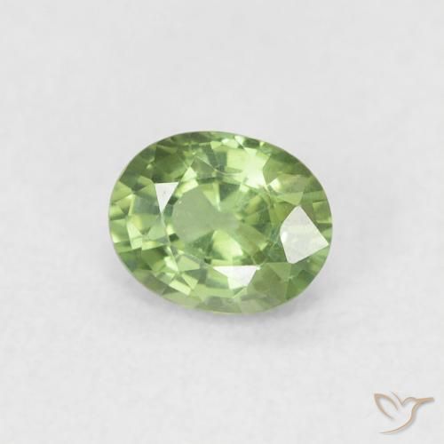 Zafiro Verde medio natural de 0.48 ct, Ovalada, VVS