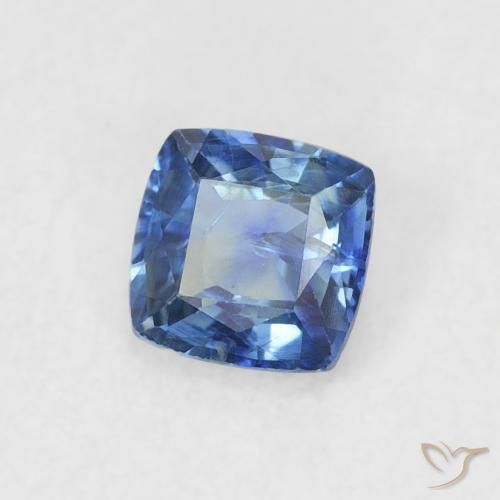 Zafiro Azul marino natural de 0.55 ct, Forma Cojín, VS-SI