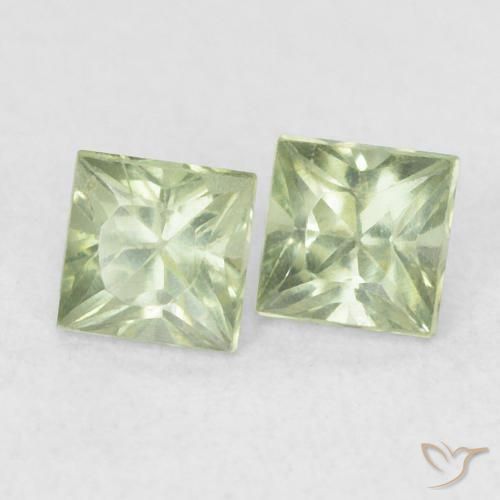 Gemas de Zafiro Verde pera claro natural de 0.46 ct, Cuadrado, VS