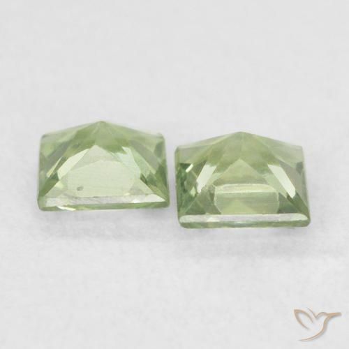 Gemas de Zafiro Verde salvia muy claro natural de 0.36 ct, Cuadrado, VS
