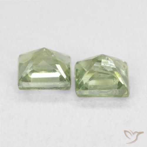 Gemas de Zafiro Verde medio natural de 0.43 ct, Cuadrado, VS