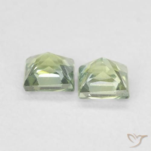 Gemas de Zafiro Verde bosque claro natural de 0.39 ct, Cuadrado, VS