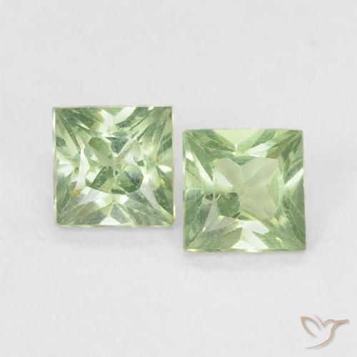 0.40ctw Natural Medium Light Green Zafiro, Cuadrado, VS