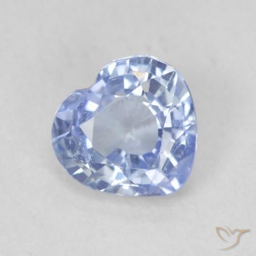 Zafiro Azul violeta claro natural de 0.68 ct, Corazón, VS