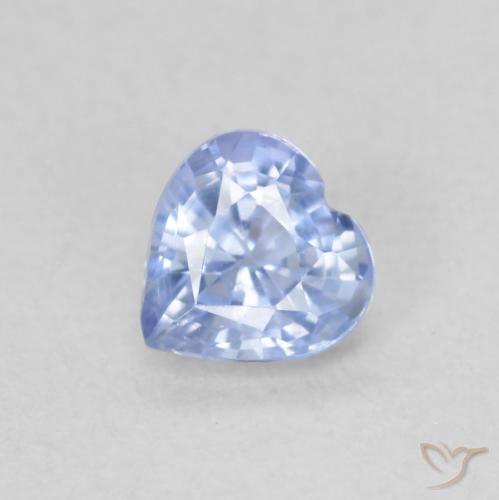 Zafiro Azul púrpura claro natural de 0.54 ct, Corazón, VS