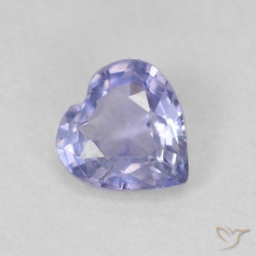 Zafiro Azul claro natural de 0.52 ct, Corazón, VS