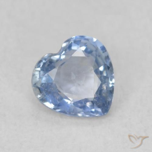 Zafiro Celeste natural de 0.42 ct, Corazón, VS