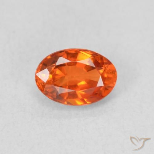 0.63ct Natural Naranja fuego Zafiro, Ovalada, VS