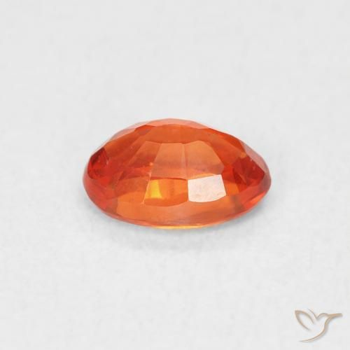 Zafiro Ámbar naranja natural de 0.68 ct, Ovalada, VVS-VS