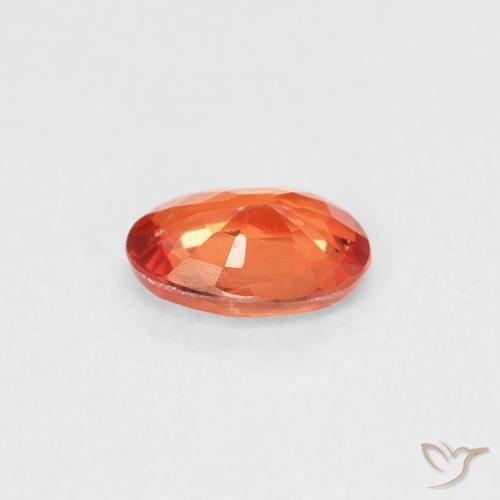 Zafiro Naranja rojizo natural de 0.49 ct, Ovalada, VVS-VS