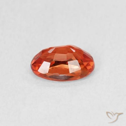Zafiro Roja Anaranjada natural de 0.58 ct, Ovalada, VVS-VS