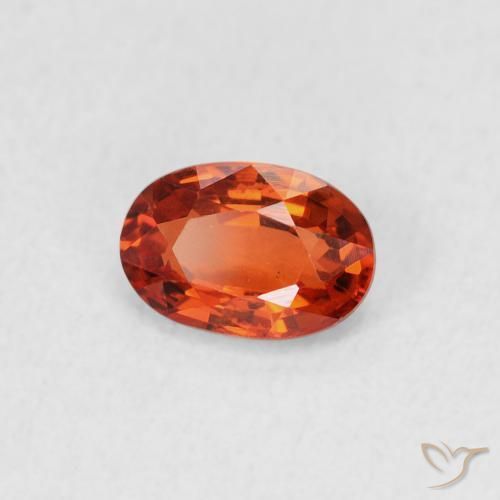 Zafiro Naranja rojizo natural de 0.68 ct, Ovalada, VVS-VS