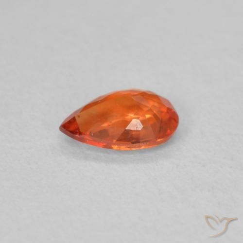 Zafiro Naranja rojizo natural de 0.40 ct, En forma de pera, VS