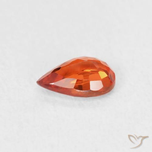 Zafiro Naranja rojizo natural de 0.49 ct, En forma de pera, VVS