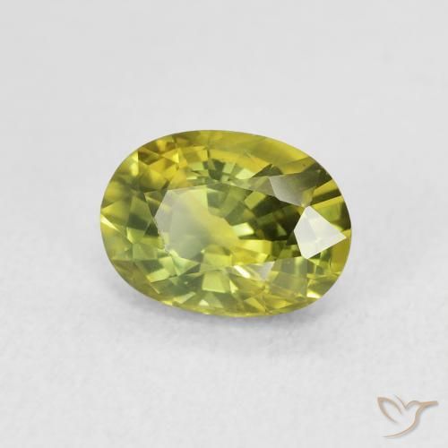 Zafiro Verde amarillento natural de 2.04 ct, Ovalada, VVS-VS