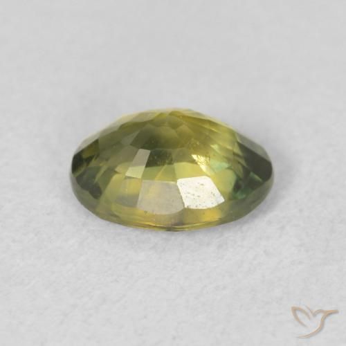 Zafiro Verde bosque natural de 1.37 ct, Ovalada, VS