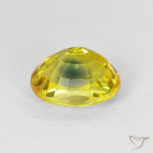 Zafiro Dorado medio natural de 3.44 ct, Ovalada, VS