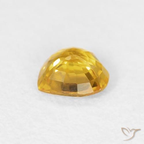 Zafiro Naranja dorado natural de 0.38 ct, Corazón, VVS-VS