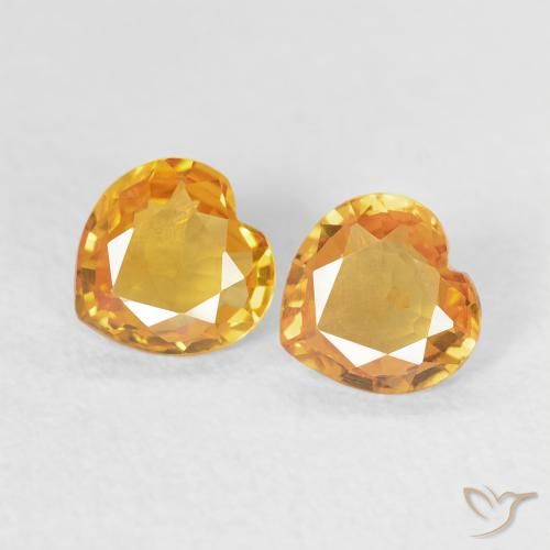 0.67ctw Natural Medium Dark-Golden Zafiro, Corazón, VS